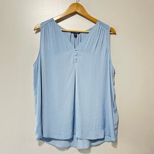 Hilary Radley Light Blue Sleeveless V-Neck Blouse Modern Minimalist Top Sz Large